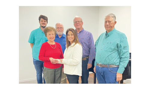 Harmenizers Quartet Supports Hope Schools Dyslexia Team with Holiday Donation