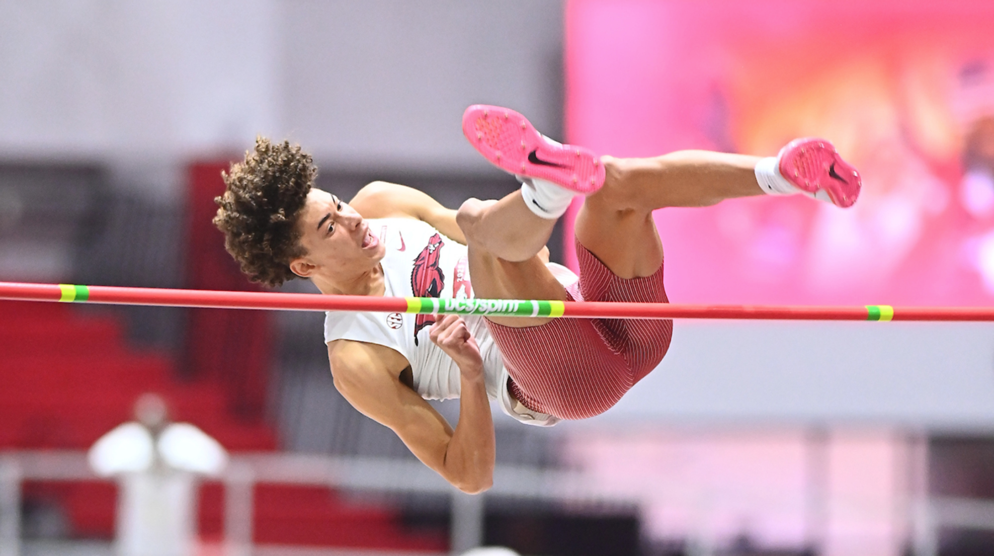 Scottie Vines becomes US, collegiate leader with 7-6 high jump win at Tyson Invitational