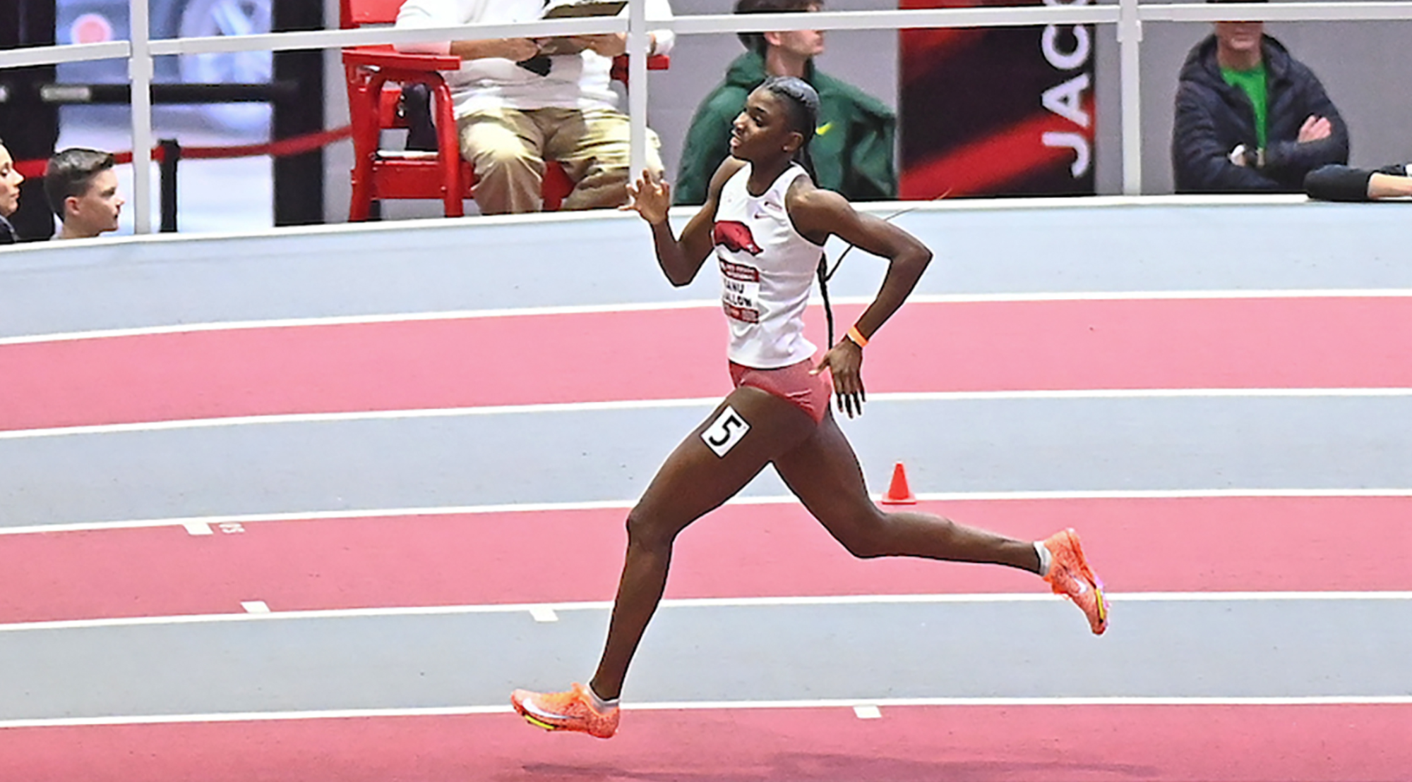 Sanu Jallow-Lockhart breaks UA 800m record with 1:59.77 victory at Tyson Invitational