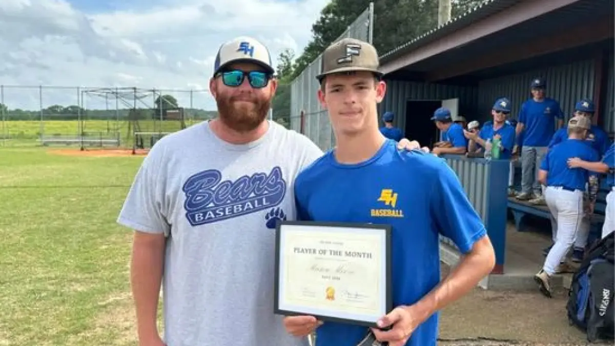 Bears Standout Mason Moore Named Player of the Month