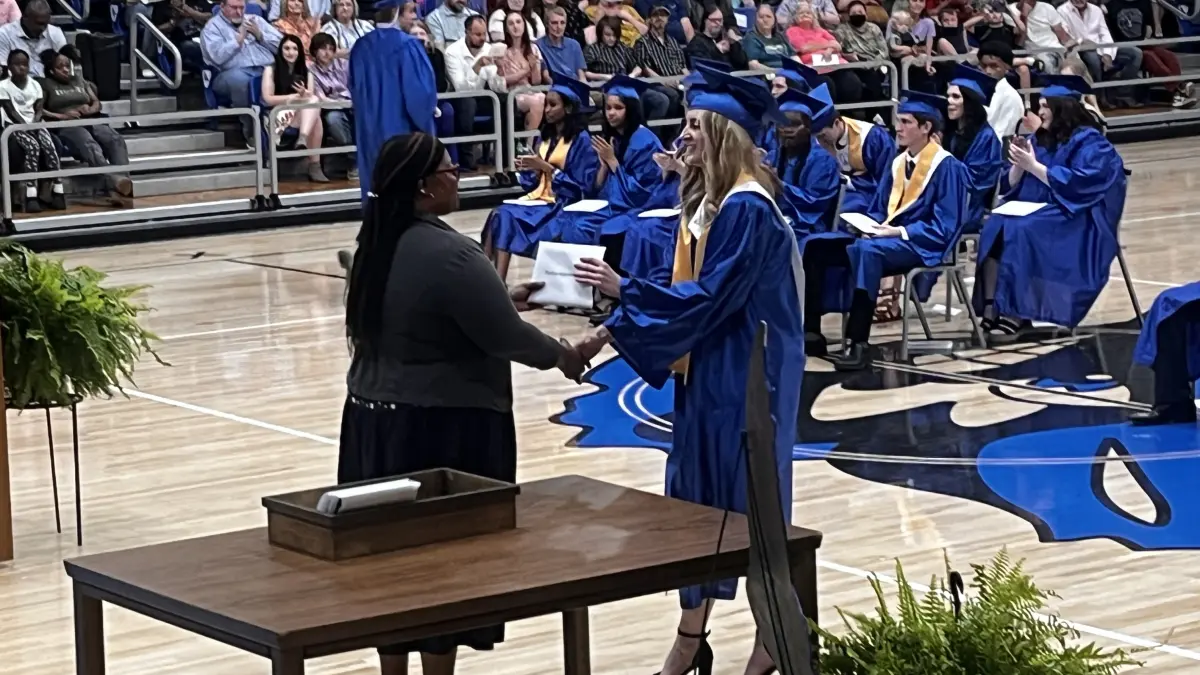 At 2026 Nevada High Graduation, 28 seniors urged to keep putting the work in, stay curious
