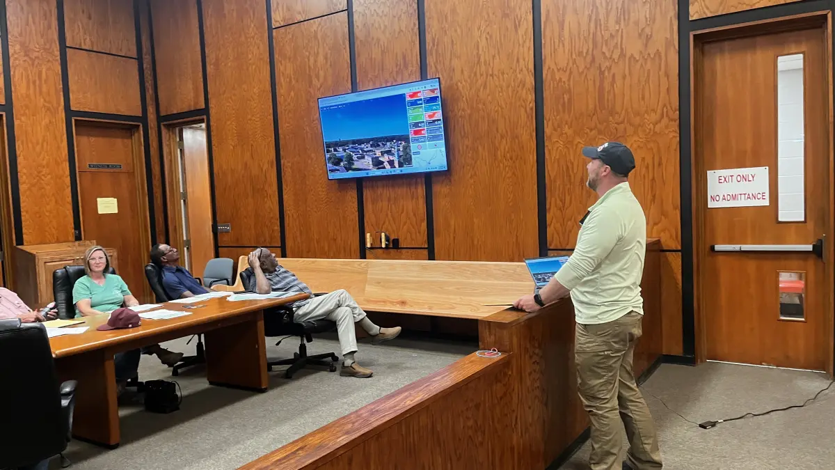 Nevada County Quorum Court talks DHS shutdown fallout, gets good news on sewer grant, HazCam setup