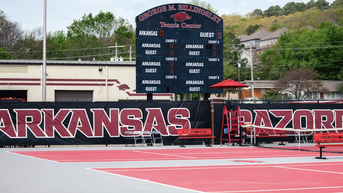 Arkansas reinstates tennis programs