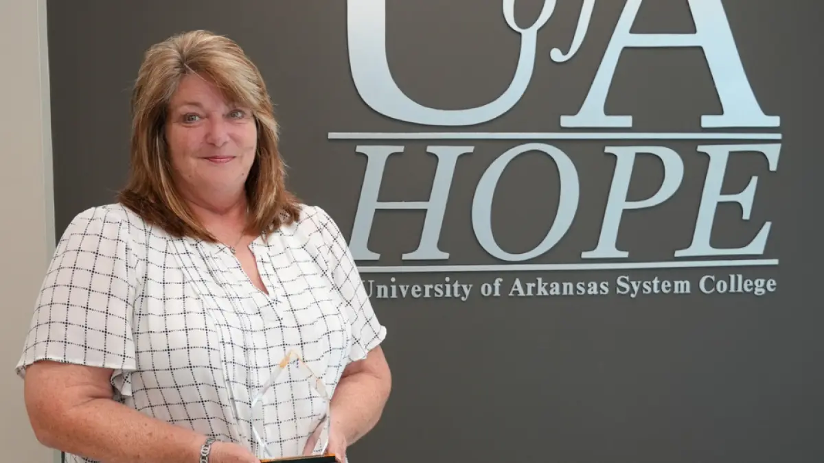 UAHT Names Dorene Mosier 2026 Alumna of the Year