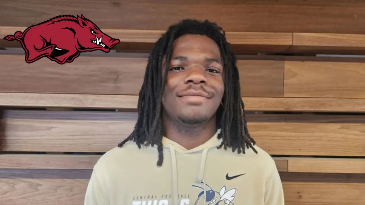 Hogs Secure Five New Commitments, Led by 4-Star WR Jabari Watkins