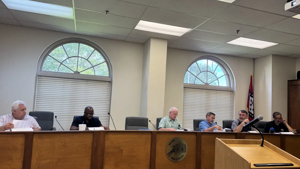 Hope Tourism renews contract with Hope Downtown Network