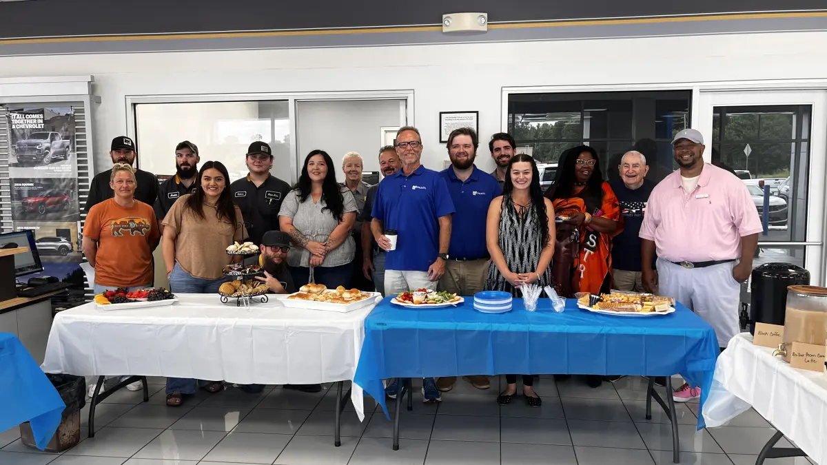 Hope Auto's Chevy location hosts Community Coffee
