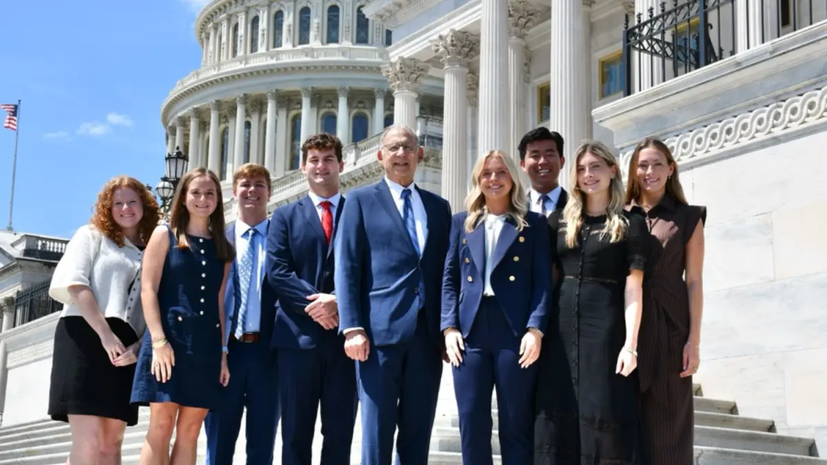Boozman Celebrates Summer Interns on Service to Arkansas