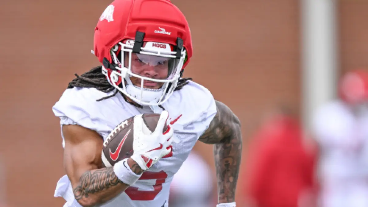 Sutton Smith on Arkansas Football Culture and Transition