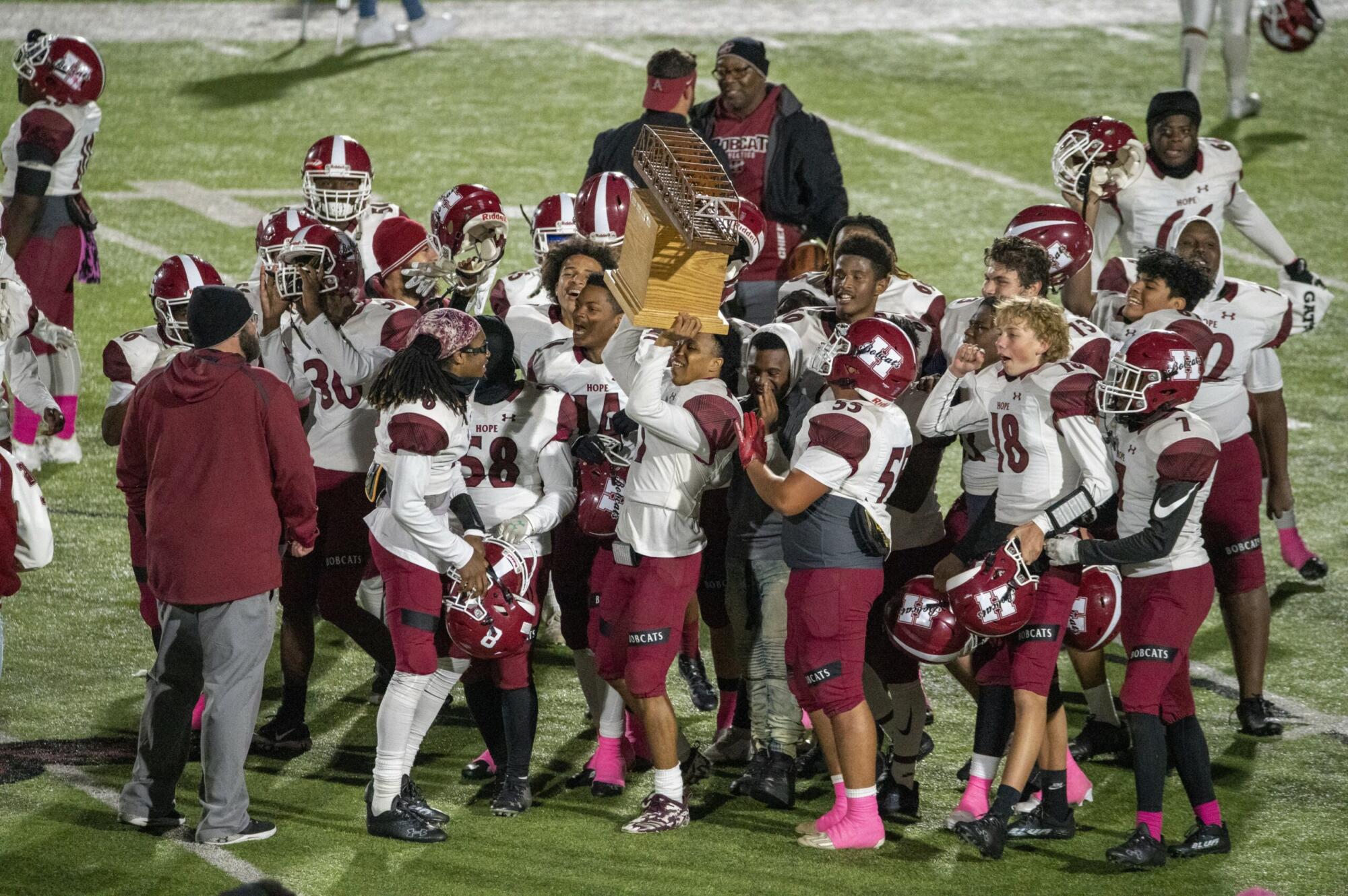 Bobcats ‘bridge’ Hogs for win