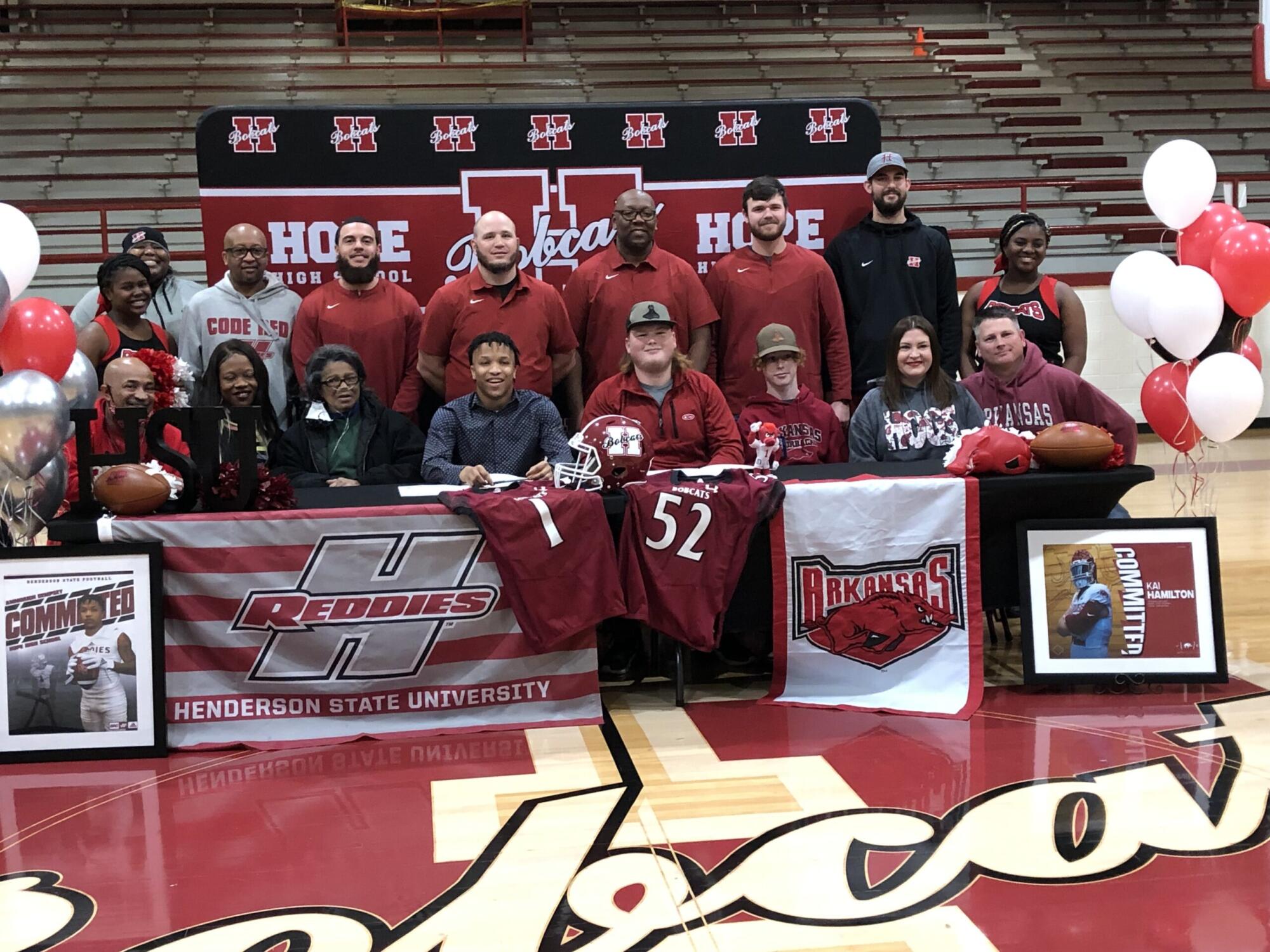 Dempsey, Hamilton ink college letters